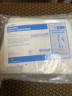 NEW SET OF 4Cardinal Health Convertors Astound Surgical Gown size xxl